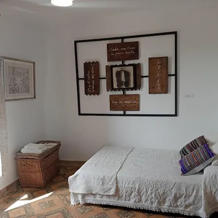 Casa Rousseau, Rustica Con Encanto Y Jardin, A 5 Minutos De Tuy Y Portugal *