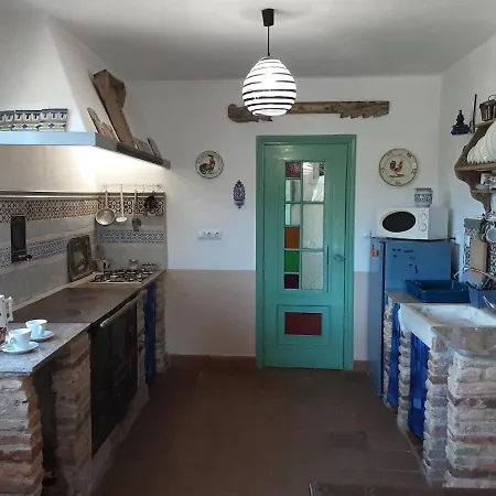 Casa Rousseau, Rustica Con Encanto Y Jardin, A 5 Minutos De Tuy Y Portugal Hébergement de vacances Paramos