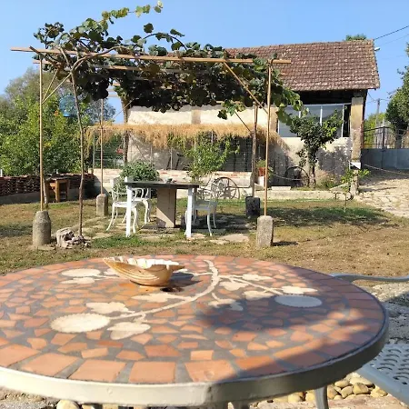 Hébergement de vacances Casa Rousseau, Rustica Con Encanto Y Jardin, A 5 Minutos De Tuy Y Portugal