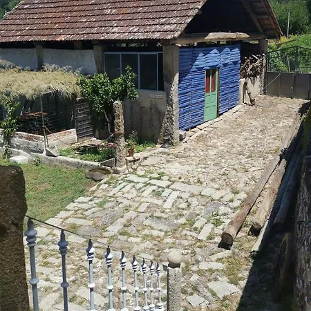 Casa Rousseau, Rustica Con Encanto Y Jardin, A 5 Minutos De Tuy Y Portugal *